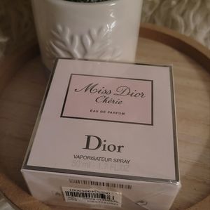 Nwt Miss Dior Cherie Eau de parfum - rare retired and sealed! From Bloomingdales